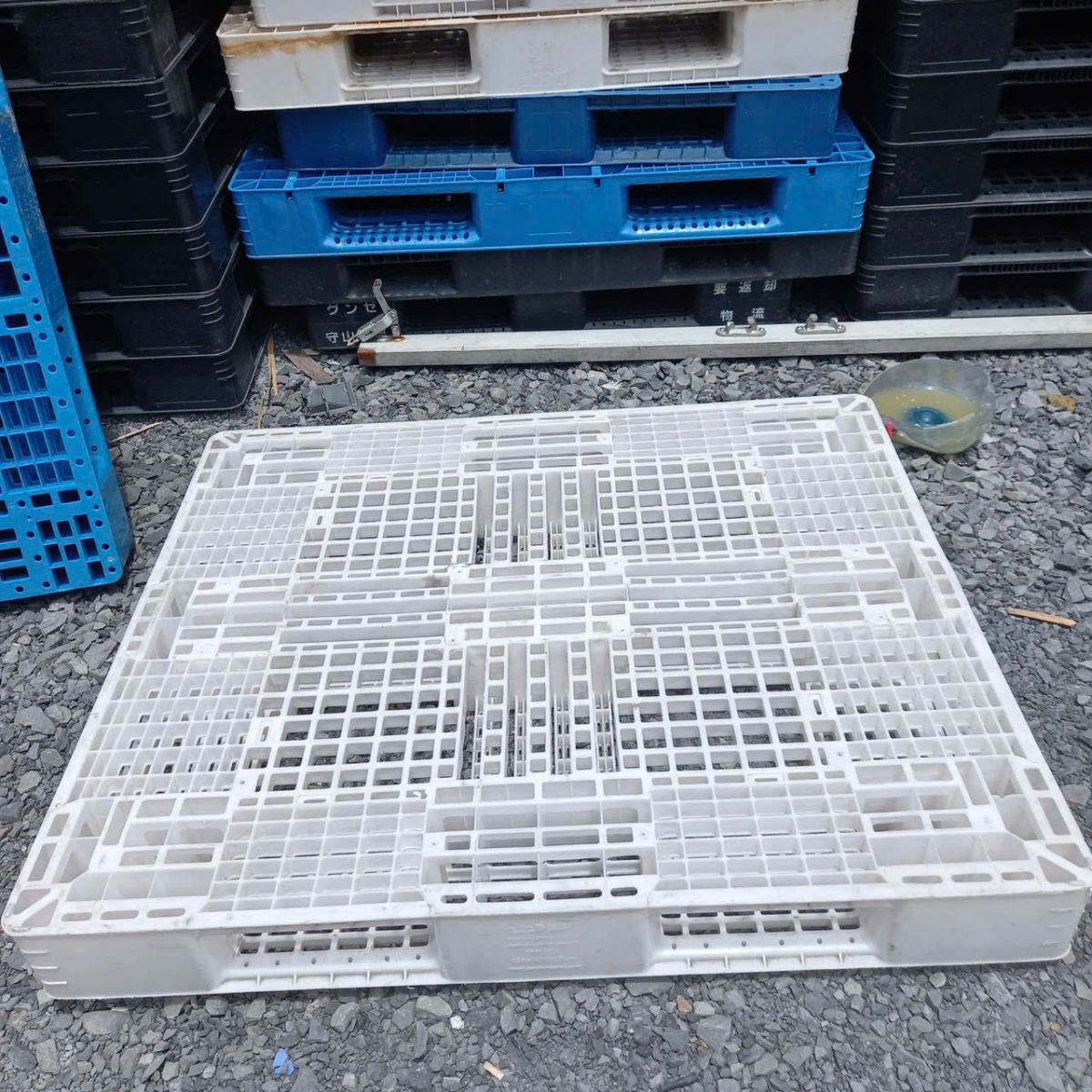 Lợi ích khi mua pallet tại Hòa Phát Plastic