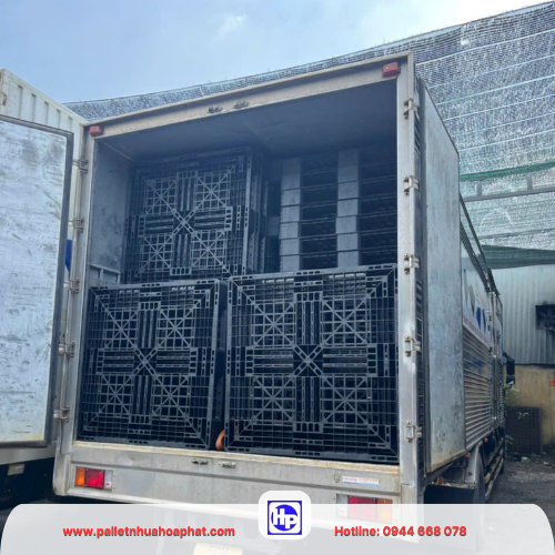 Pallet nhựa 1100x1100x120 mới 100%