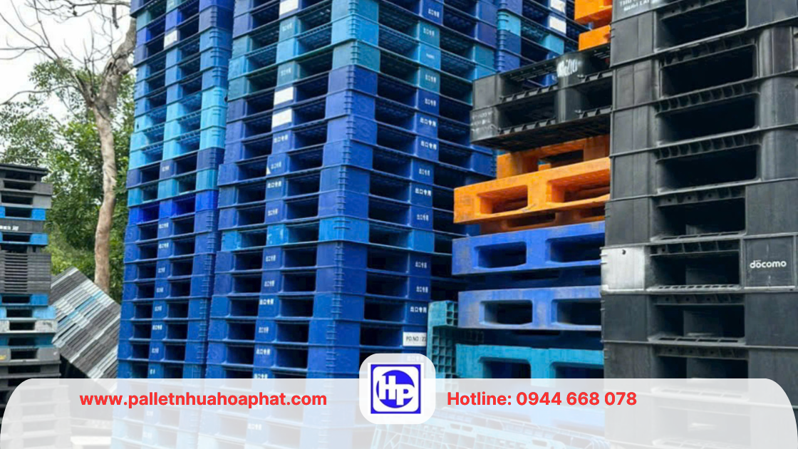 Về lâu dài thì nên dùng pallet nhựa