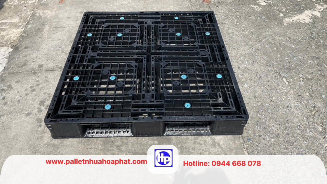 pallet nhựa đen
