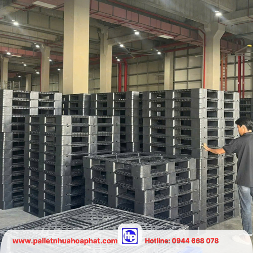 Pallet nhựa nhập khẩu có rất nhiều tiêu chuẩn chất lượng