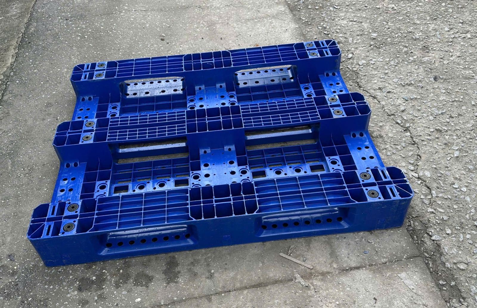 Lợi ích khi sử dụng pallet HCM chất lượng cao