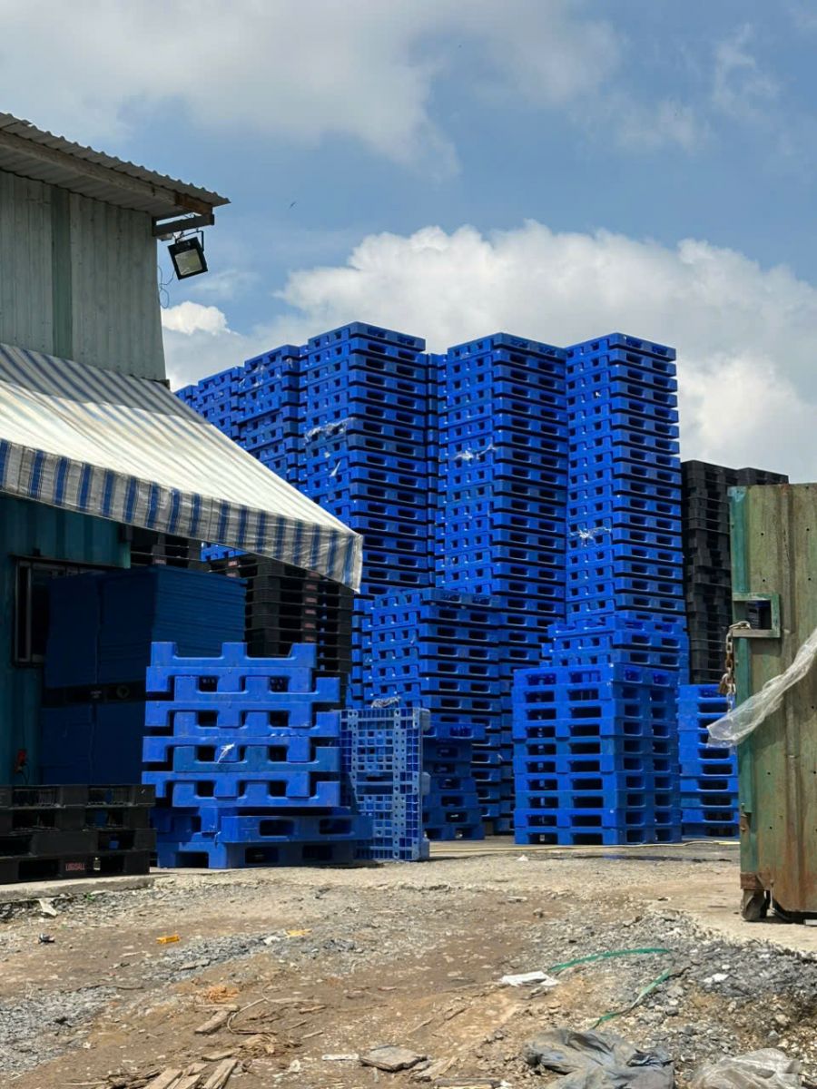 Ưu điểm vượt trội của pallet kê kho giá rẻ