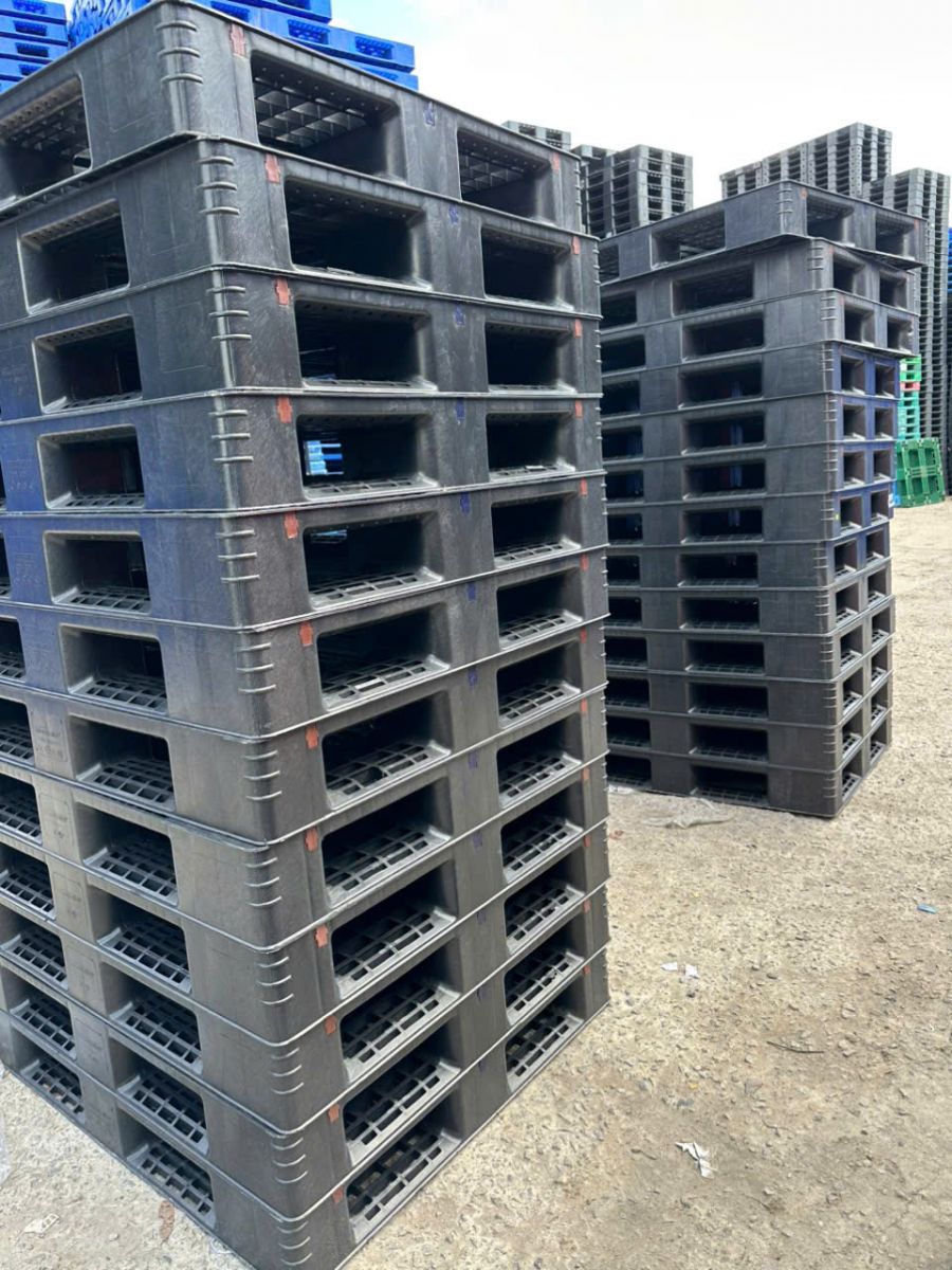 Những lợi ích nổi bật khi sử dụng pallet nhựa cũ