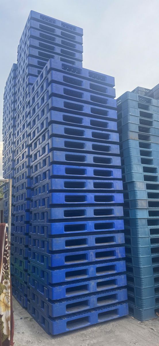 Tổng kho phân phối pallet nhựa giá rẻ, chất lượng niêm yết