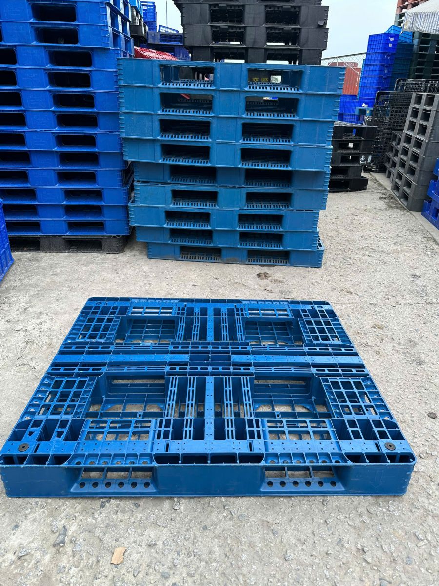 Hoà Phát Plastic – Tổng kho phân phối pallet nhựa xuất khẩu hàng giá tốt