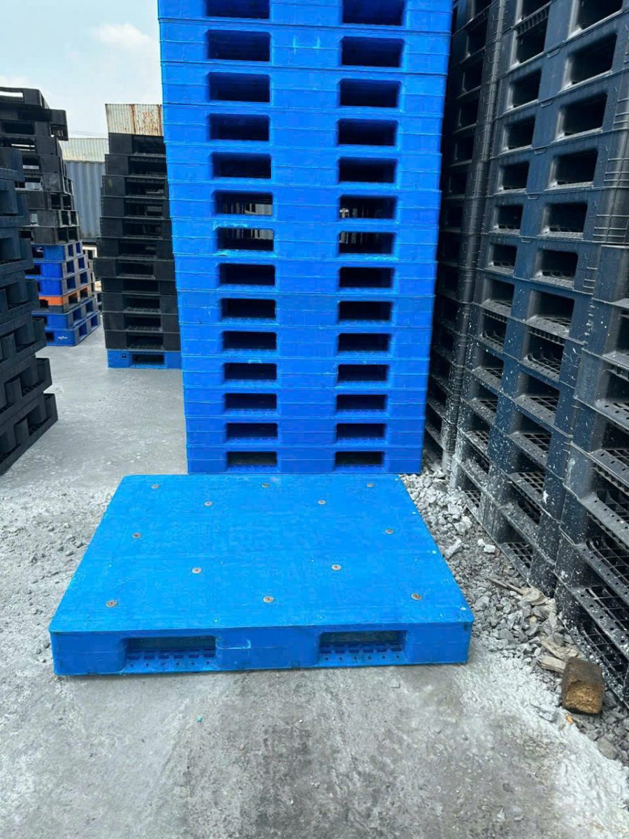Hòa Phát Plastic – Địa Chỉ Uy Tín Cung Cấp Pallet Xuất Khẩu Chất Lượng Cao