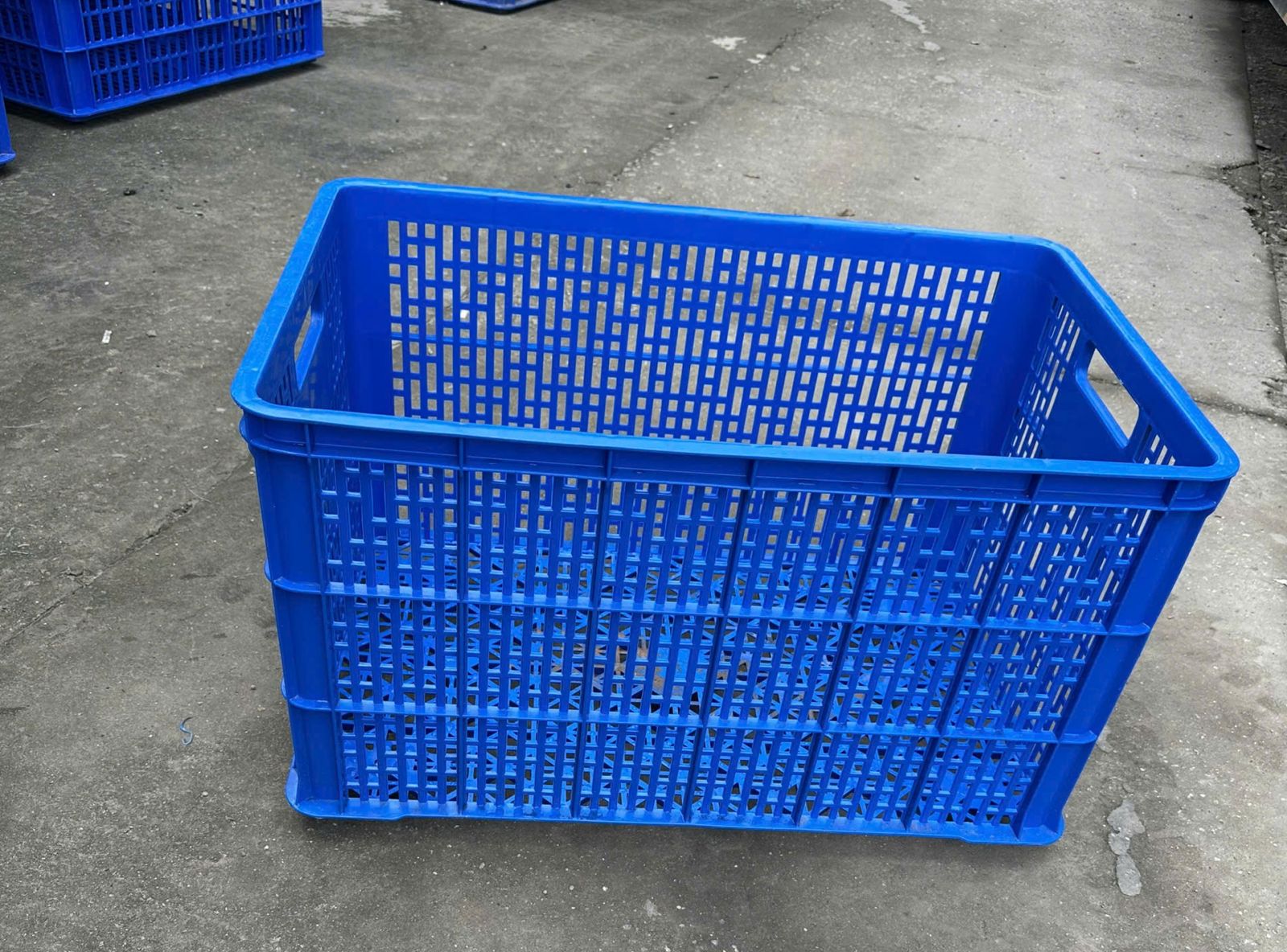 Sóng nhựa hở chất lượng phù hợp với nhiều môi trường sử dụng