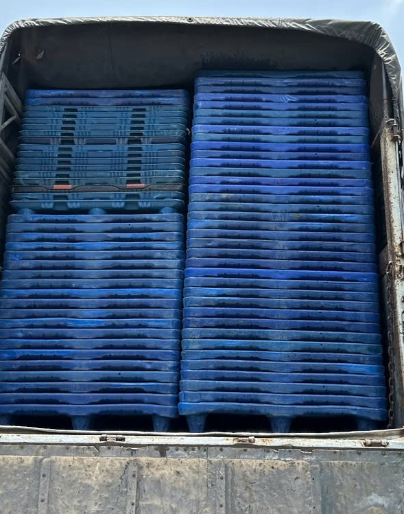 Vì sao nên bán pallet nhựa đã qua sử dụng cho đơn vị uy tín