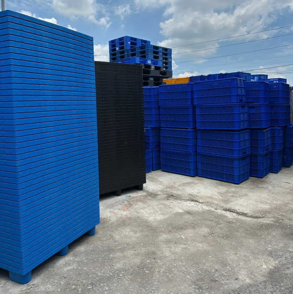 Hòa Phát Plastic – Đơn vị thu mua pallet nhựa đã sử dụng uy tín hàng đầu