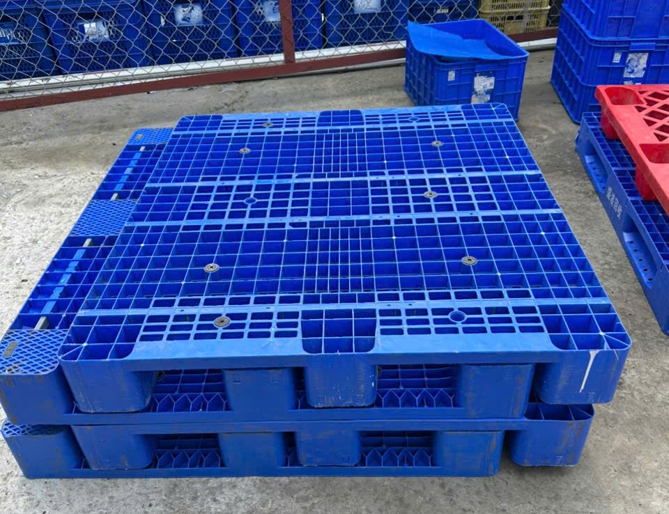 Kinh Nghiệm Chọn Pallet Kê Kho Bền, Giá Tốt Cho Doanh Nghiệp