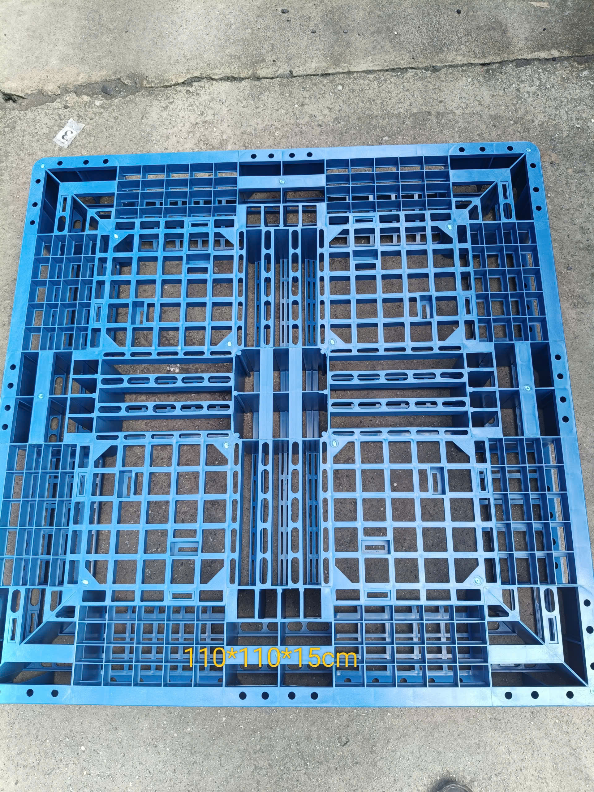 Pallet Nhựa xanh 1100x1100x150mm
